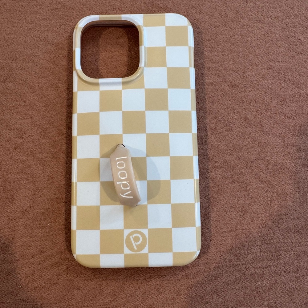 Loopy Case Checkered Phone Case - Tan and White